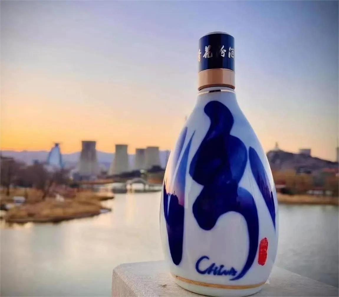 高端酒局只认茅台？行家：胡说，这4款也是公认的好酒，口感佳还不失面子


1、青