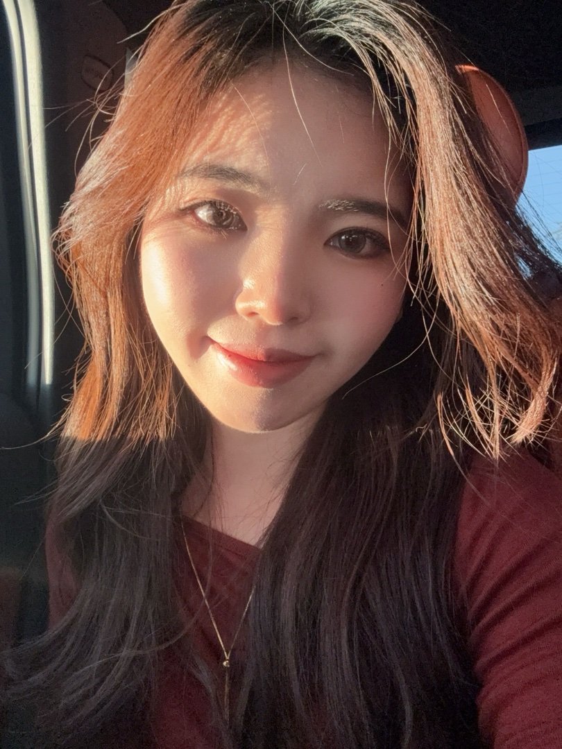 早啊 顶流们都去北京车展了我连轴转了一段时间打算家里蹲一下最近熬夜熬的凶 感觉记