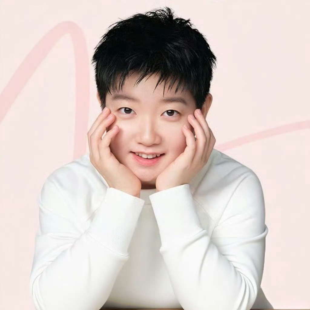 孙颖莎Keep品牌代言人孙颖莎Keep品牌代言人赛场之上，她以坚持铸就荣光；屏幕