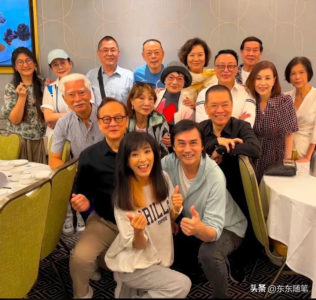 四十八年，足以让一座城市改头换面，却未能磨灭一段光影记忆。香港佳艺电视停播近半世