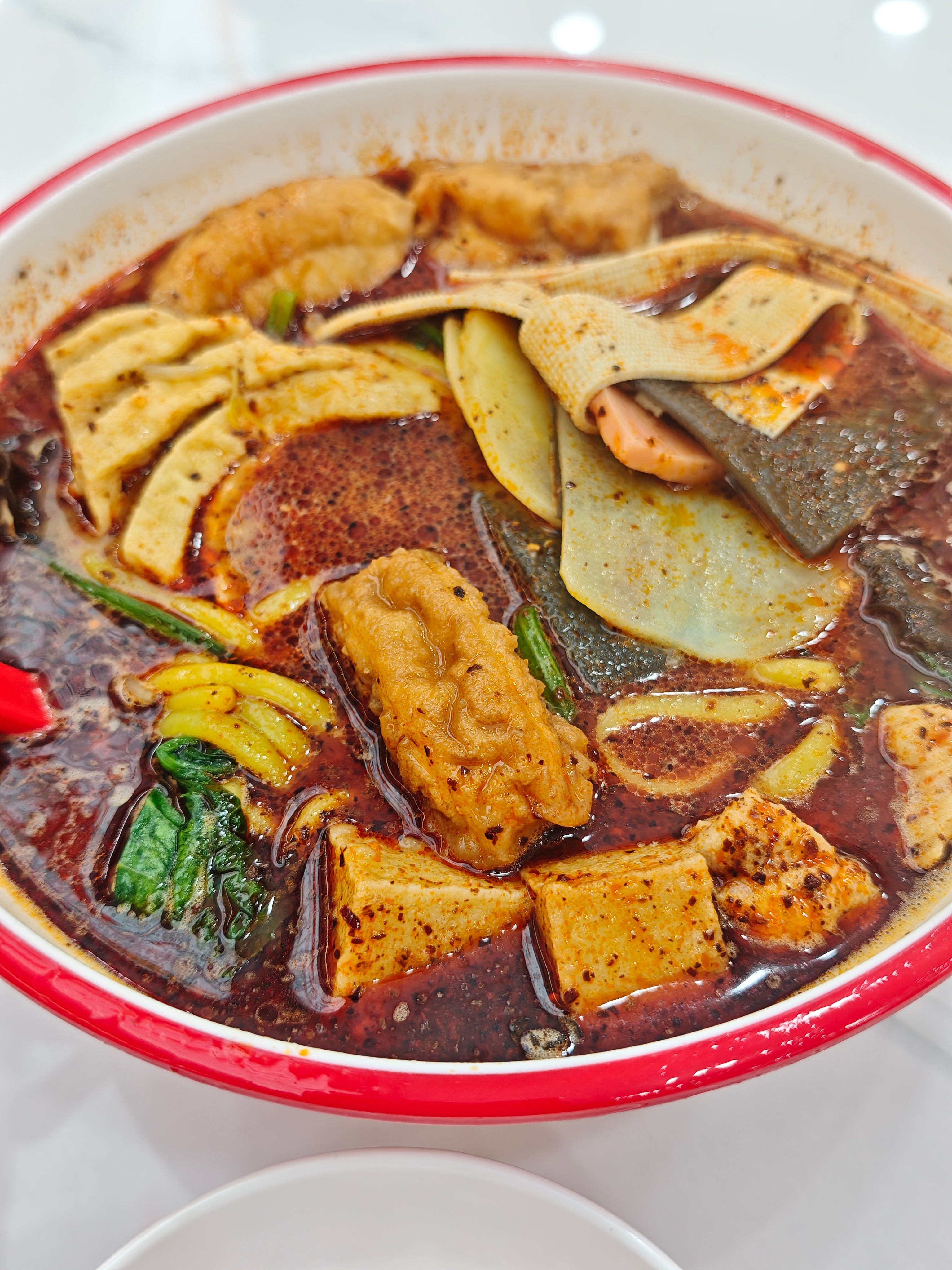 加班之后需要吃点垃圾食品安抚下我的胃