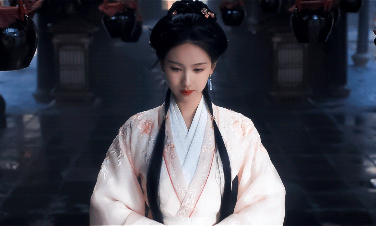 大梦归离 / 文潇鸣雨潇潇晚细微💧 #大梦归离# #大梦归离帧好看# ​​​