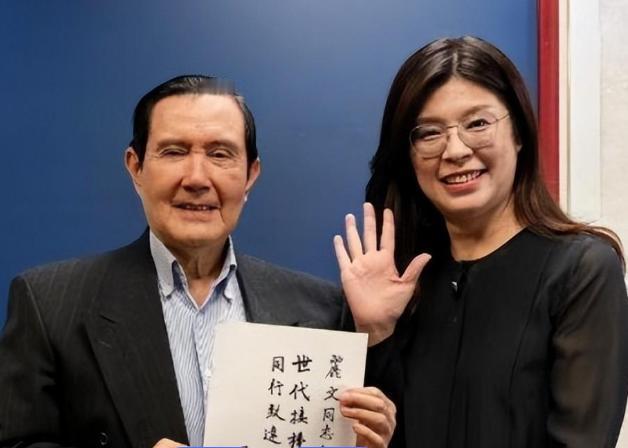 郑丽文终于要来了！1 月 20 日，国民党主席郑丽文当着全世界的面撂下重话：两岸