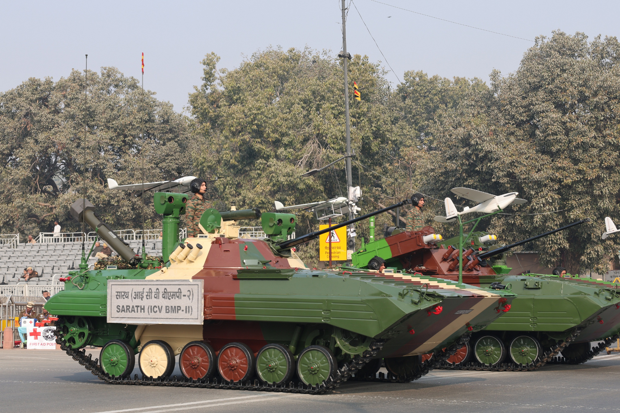 烽火问鼎计划每天认识一件兵器 印度的侦察型BMP-2步兵战车 