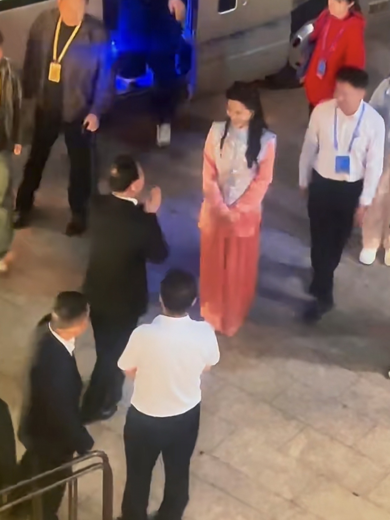 你们来真的啊