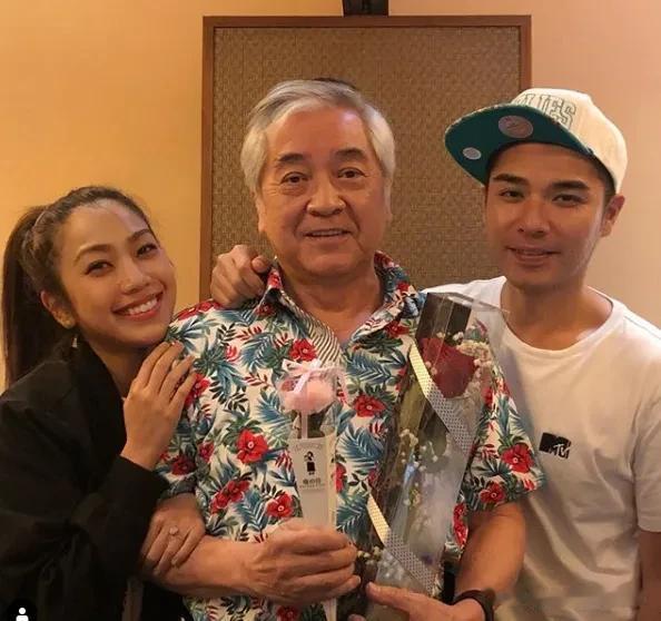 1988年，秦沛看到妻子梁盛子对待自己生的一儿一女漠不关心，而且还老是找架吵，这