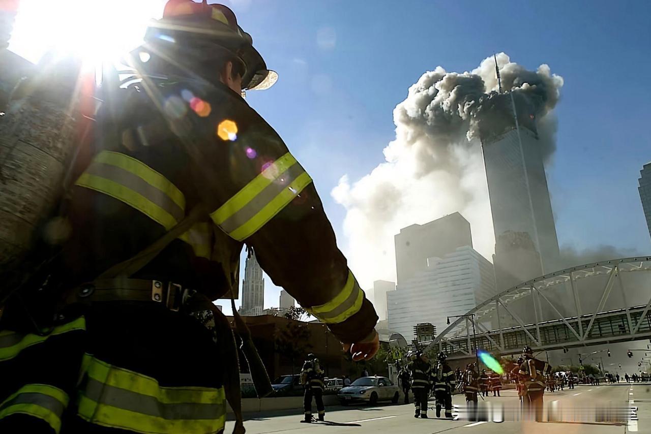 什么是信仰崩塌？看看911之后的美国消防员就知道了。

911爆发当天，7万多名