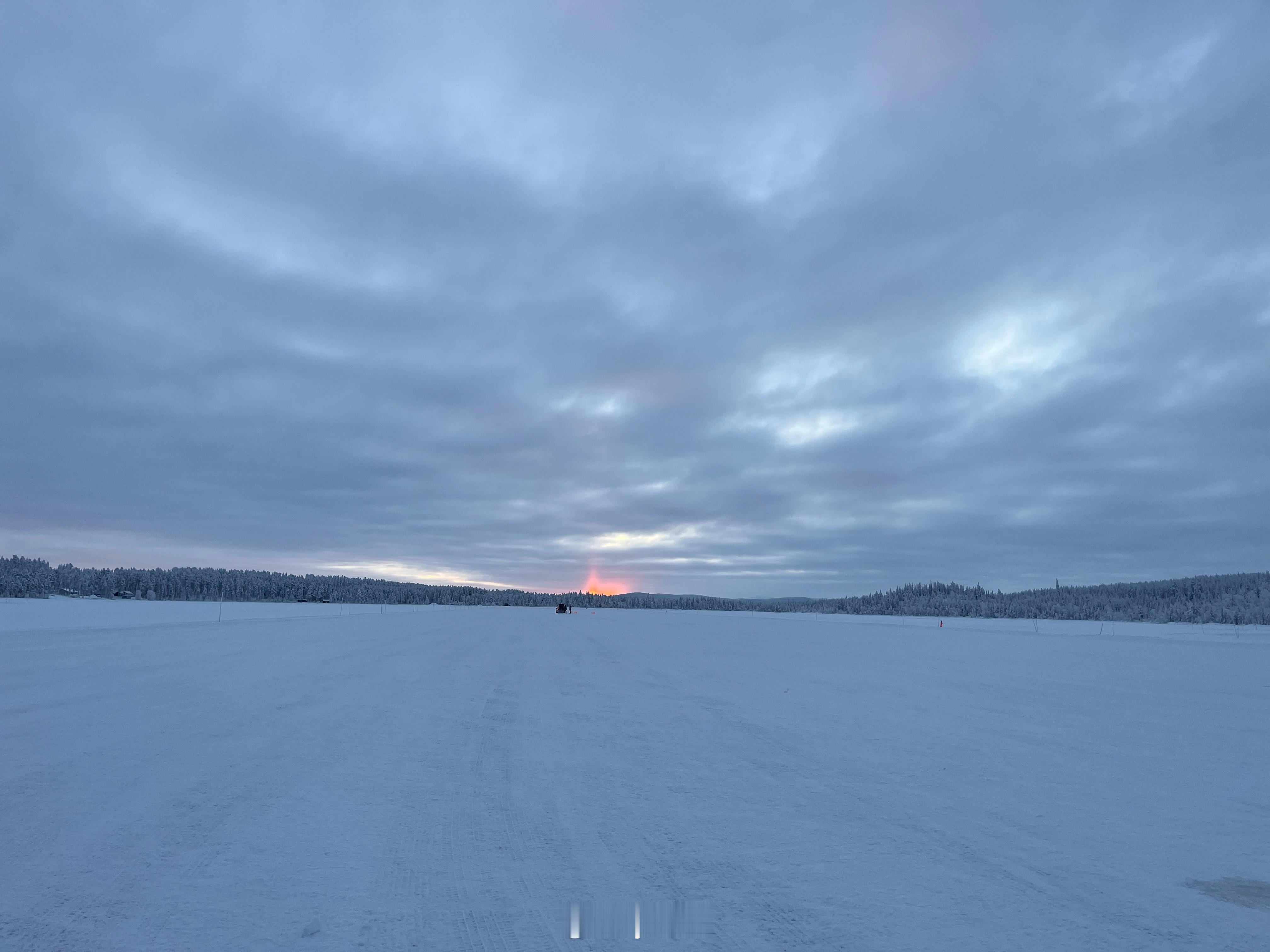 为啥有人一张嘴整个车里比拉一坨屎还臭