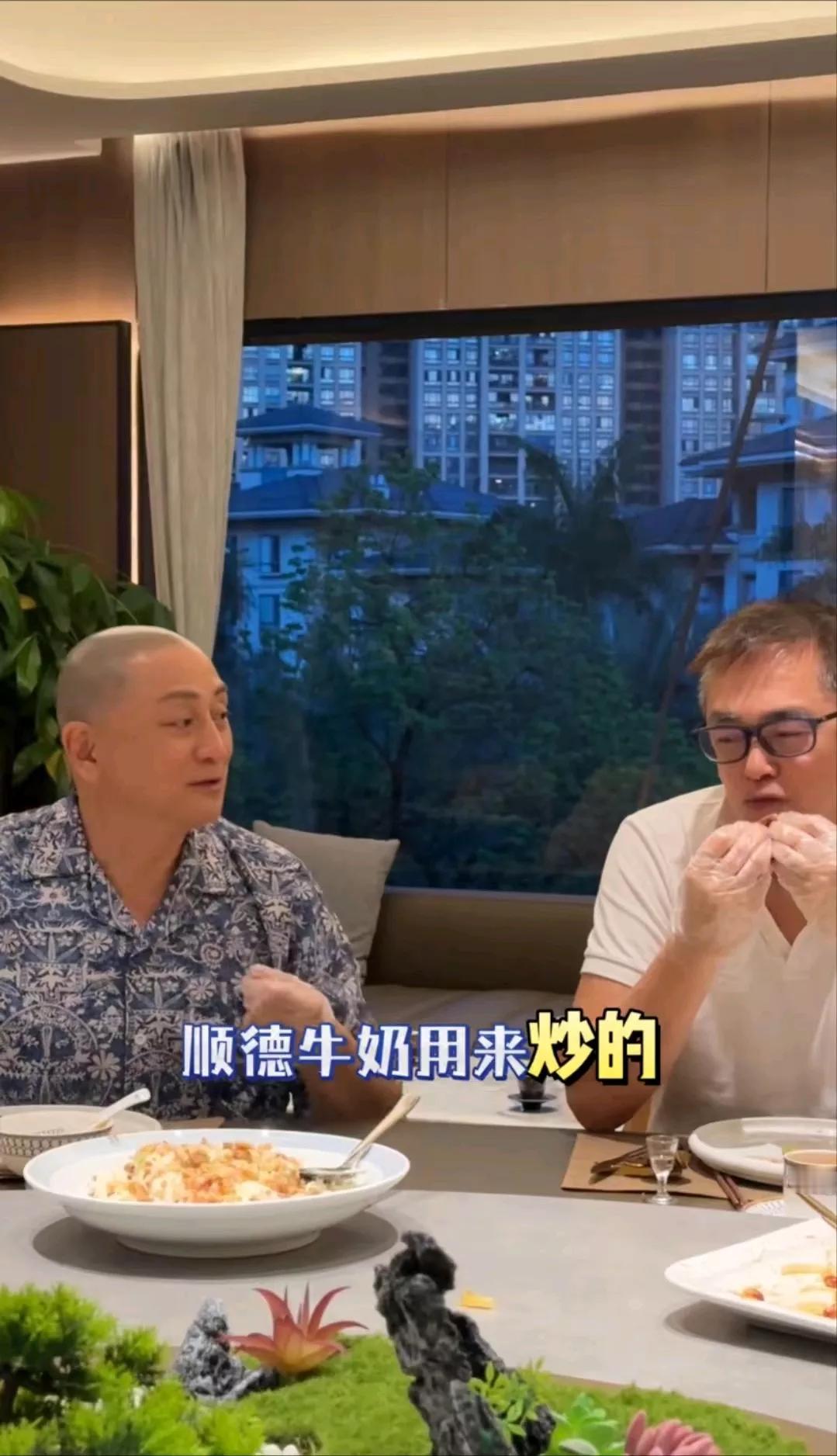 明星们每天的生活不是吃就是喝，不是唱就是跳！
你每天的生活是什么？