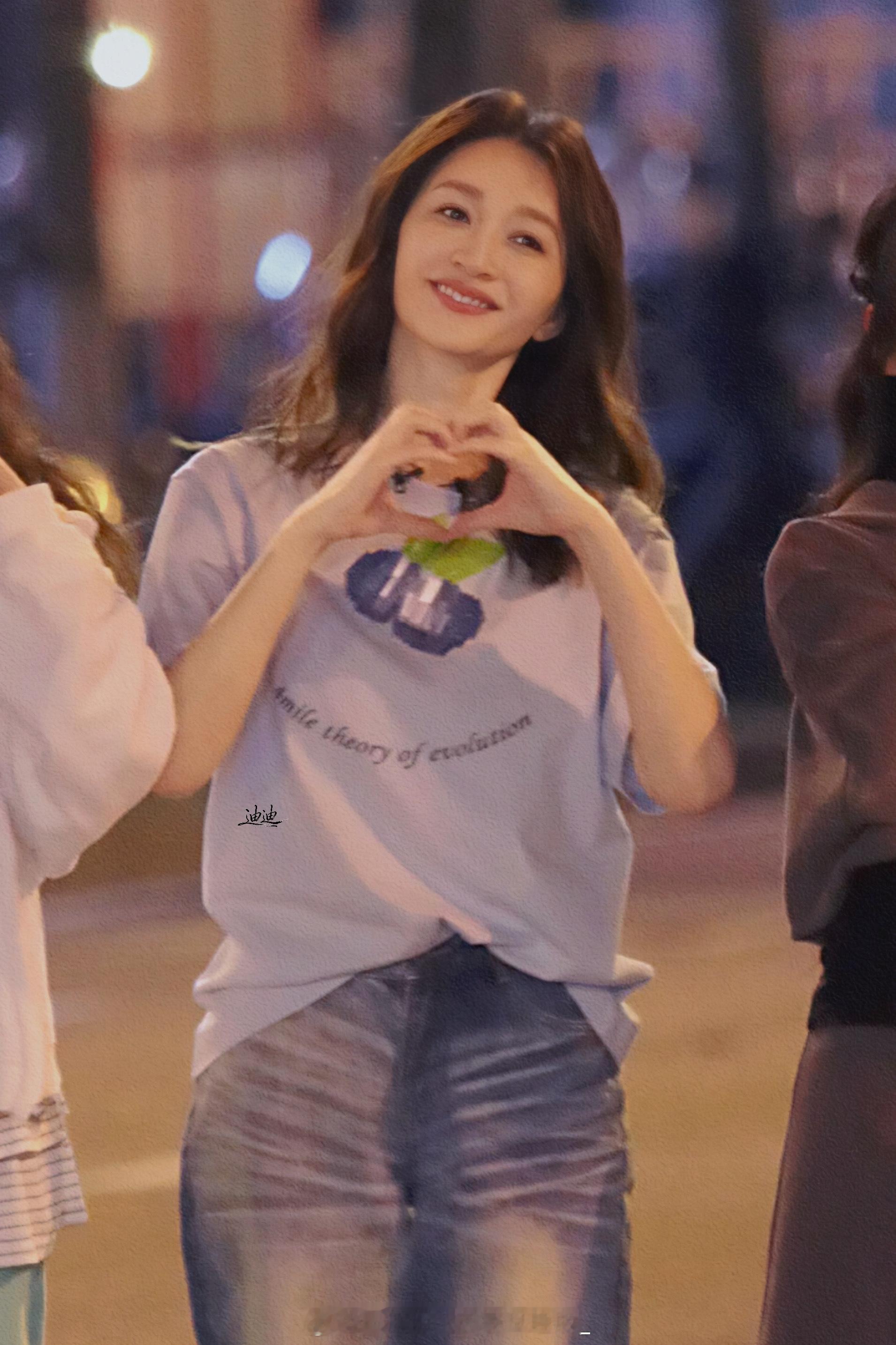 李小冉好六repo看了李小冉的好六repo真的更喜欢她了，太好玩了，到底是谁发明