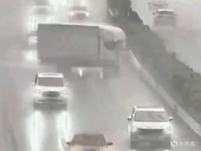 这不能说是技术了，只能说是运气好，雨天路滑，一定要注意安全驾驶