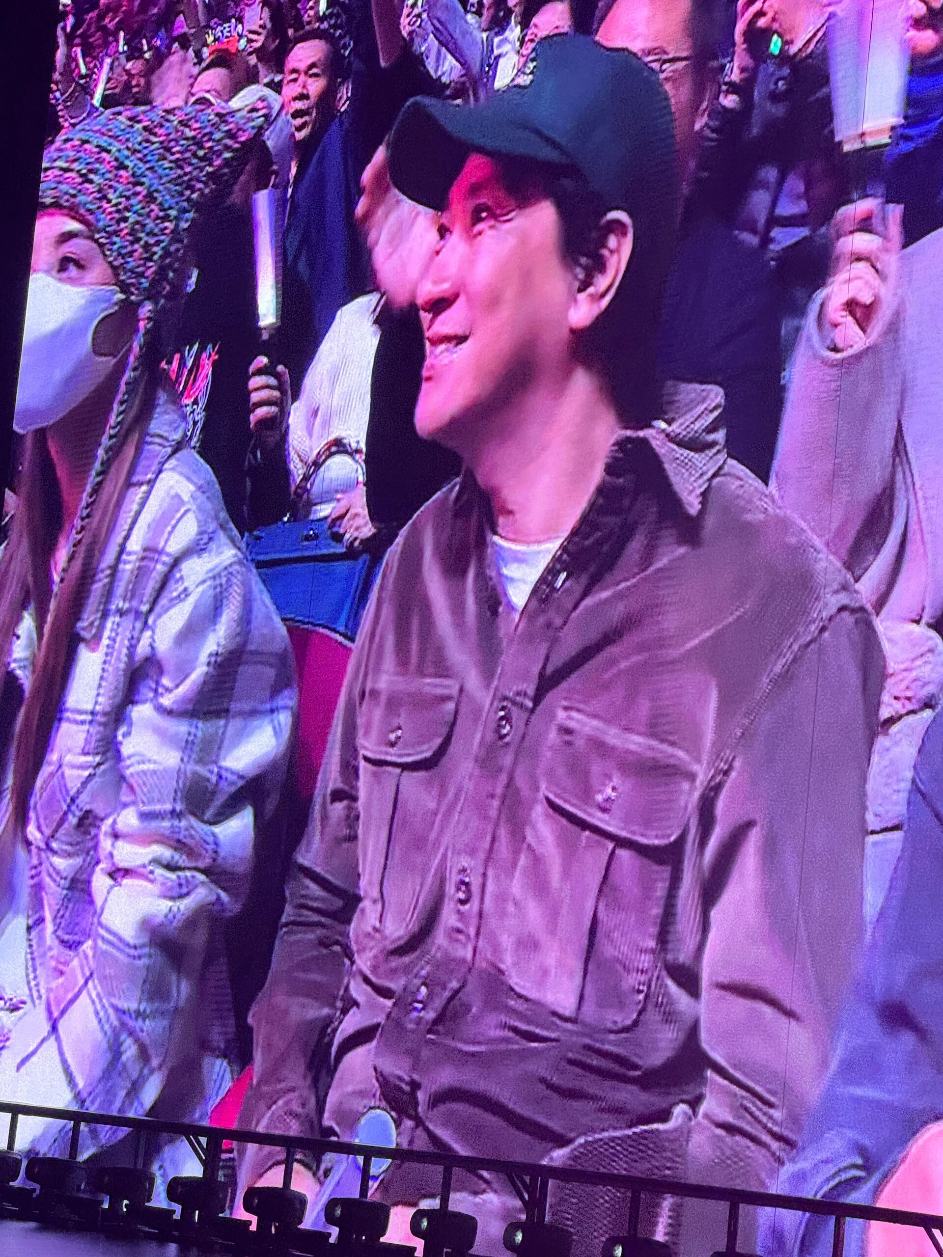 刘德华演唱会台下的大牌，比跨年演唱会还多，张家辉也出现了 