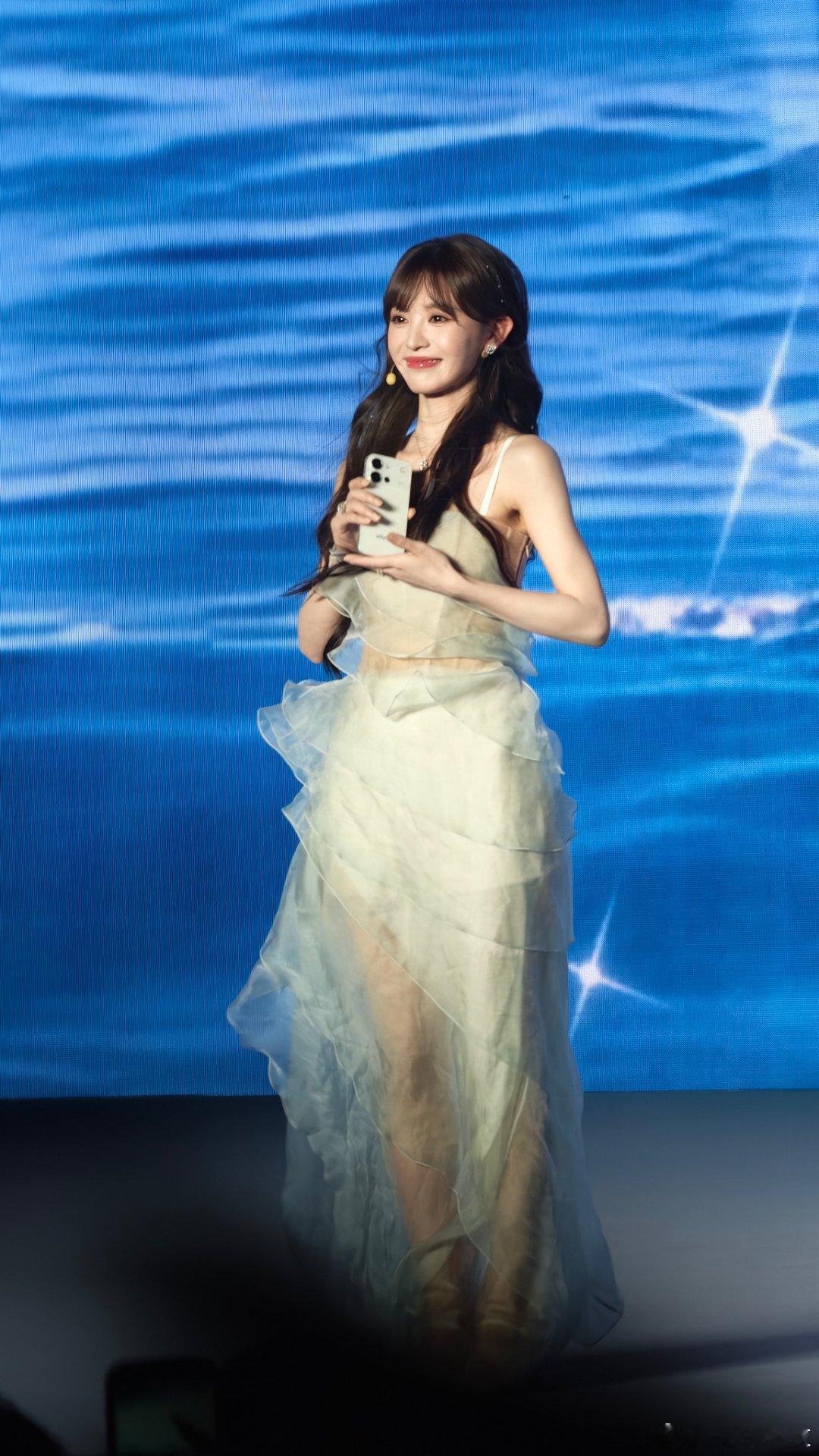 太会了！开场就是田曦薇！vivo S60新品发布vivo S60
