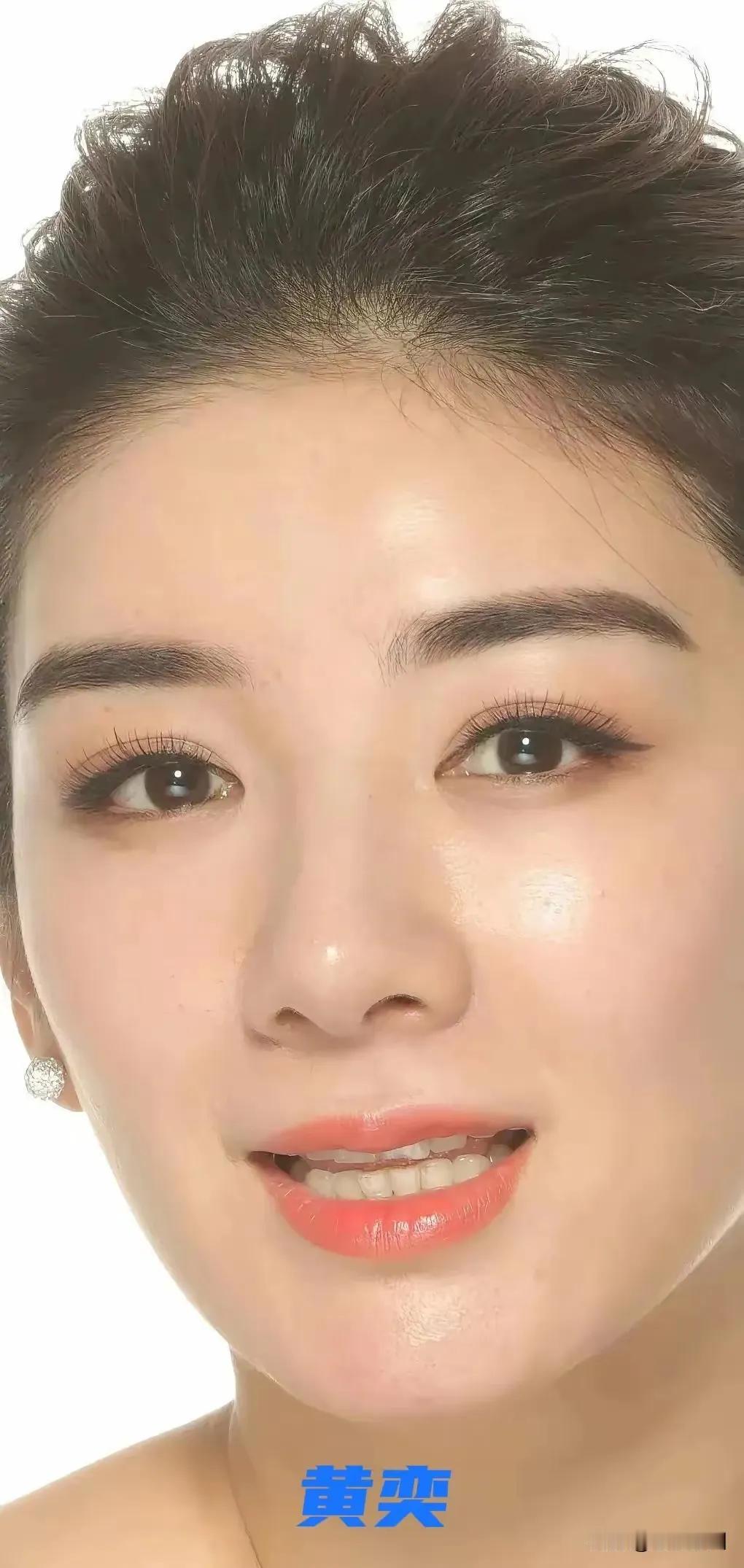 琼瑶阿姨捧红的演员可谓
群星璀璨——黄奕，赵薇
马伊琍，蒋勤勤，马景涛
苏有朋，