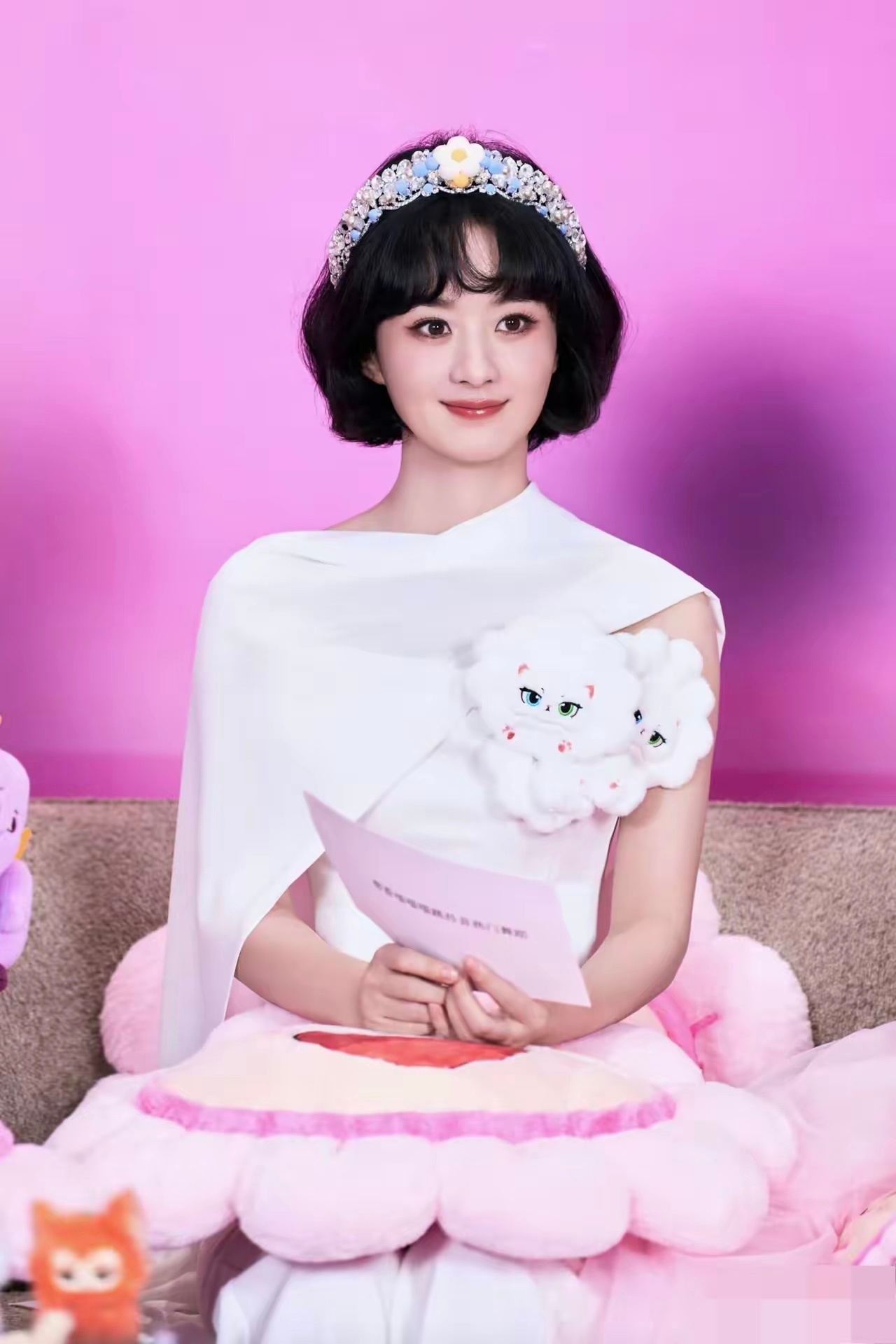 现在看来，赵丽颖和冯绍峰的离婚，除了红是原罪这个原因之外，赵丽颖身上缺乏了一种东
