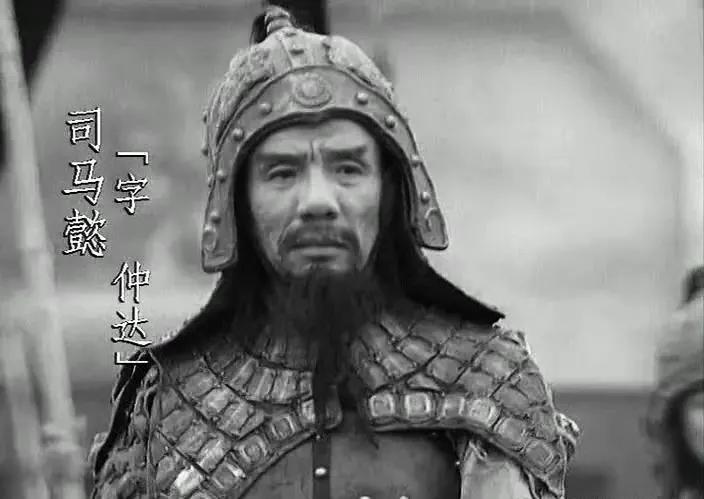 魏宗万老师经典台词：
你等年纪轻轻一遇挫折，便松散懈怠。日后怎成大器，虽称满腹经