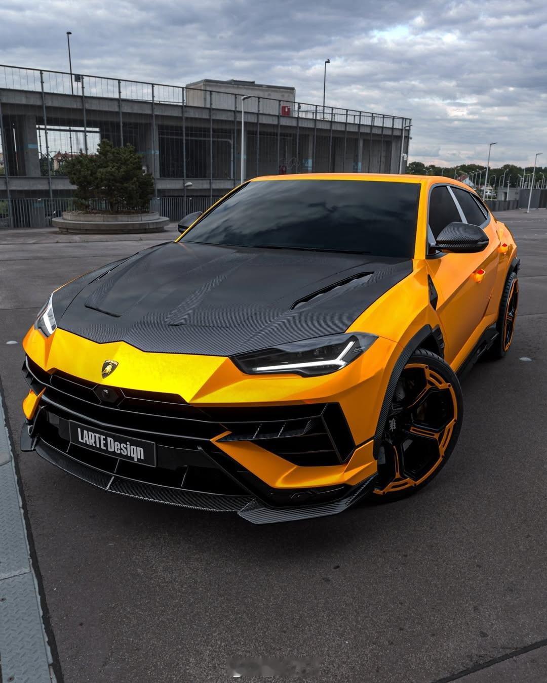 兰博基尼兰博基尼URUS改装案例 兰博基尼野牛URUS改装案例，大家觉得怎么样