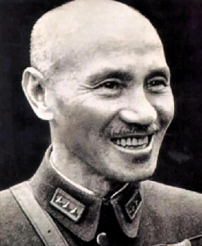 1963年的东亚外交舞台，因一个普通翻译的冲动之举，掀起一场波及中、日、苏及台湾