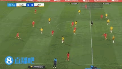 中国女足在对阵澳大利亚热身赛时这个进球确实精彩！后防线起球，中场快速过渡到前场，