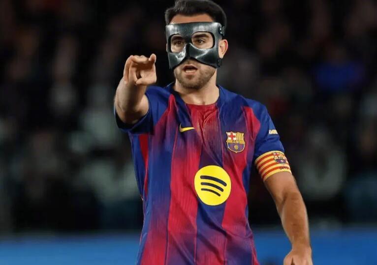 【每体：埃里克参与了本赛季所有比赛，已成弗里克最信任之人】弗里克是一位喜爱轮换的