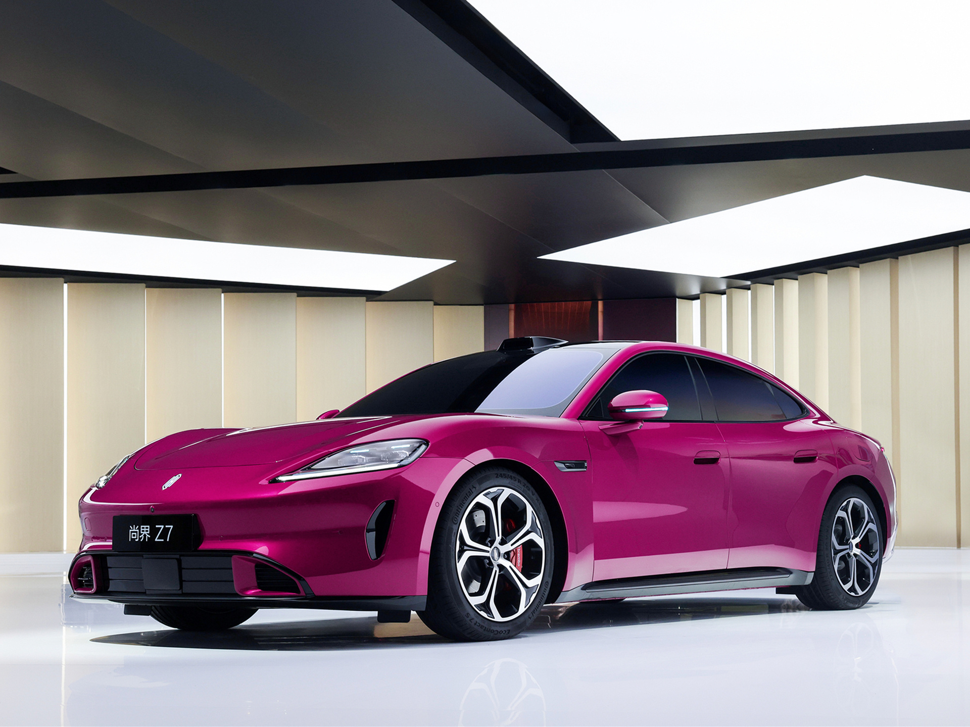 轿跑外观+纯电/智驾+时尚配色+20~30w定价区间......这就是今年车圈的