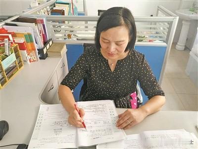 AI 代替老师批改作业吗 我认为不支持。
别让AI抢了老师的红笔。

说真的，我