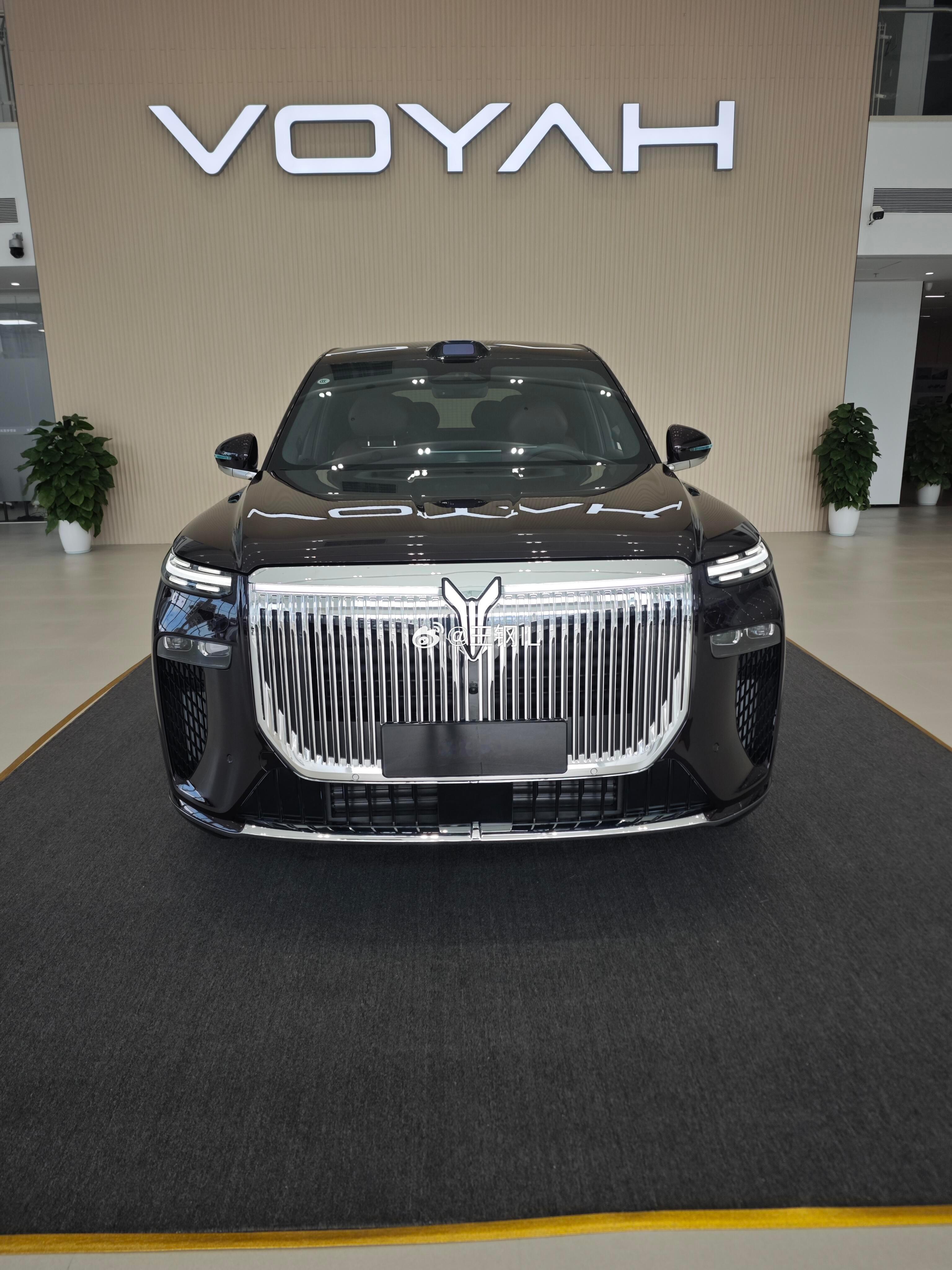 岚图泰山L3｜以泰山之稳，驭智驾之巅以央企底气，定义L3智驾新标杆；以山海格局，