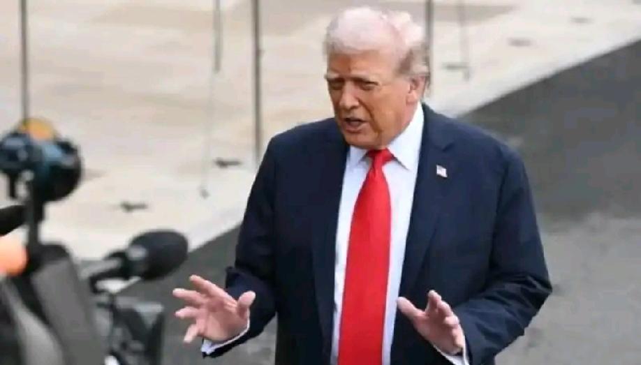 1月24日，特朗普发文写道:“加拿大反对在格陵兰岛上建造金穹，尽管金穹可以保护加