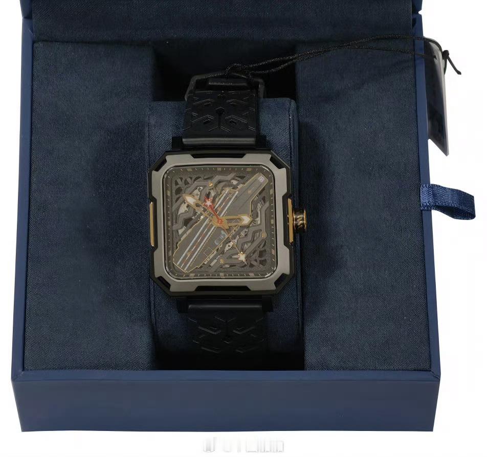 捐款造航母男生获赠福建舰手表喜欢，想问一下哪里能买？想必我的粉丝们需要抽一下奖[