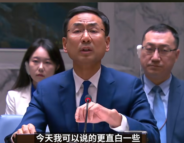 《更 直 白 一 些》 