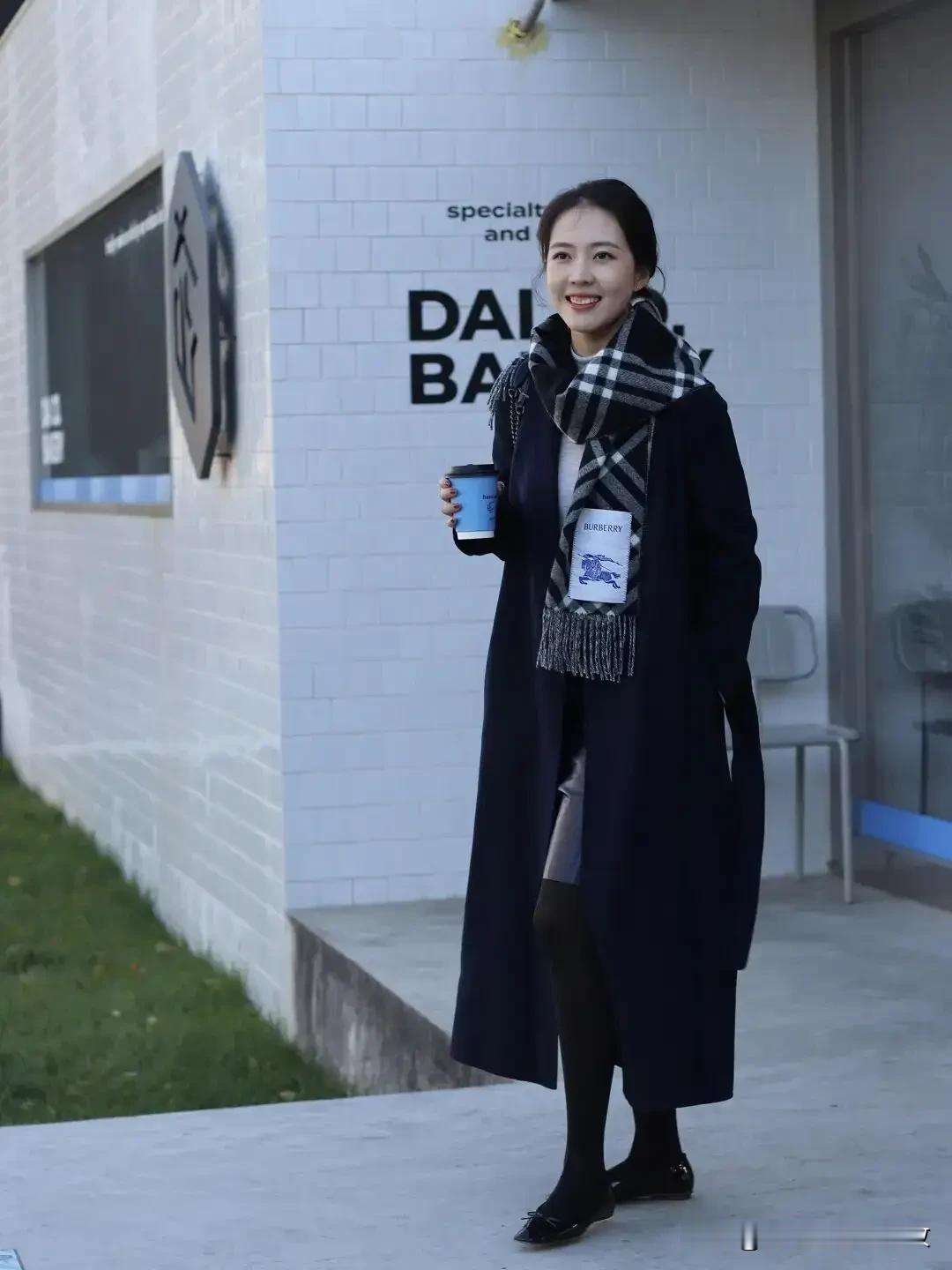 精致女神范！穿搭 成熟女性穿搭 精致女神范穿搭 知性女生穿搭