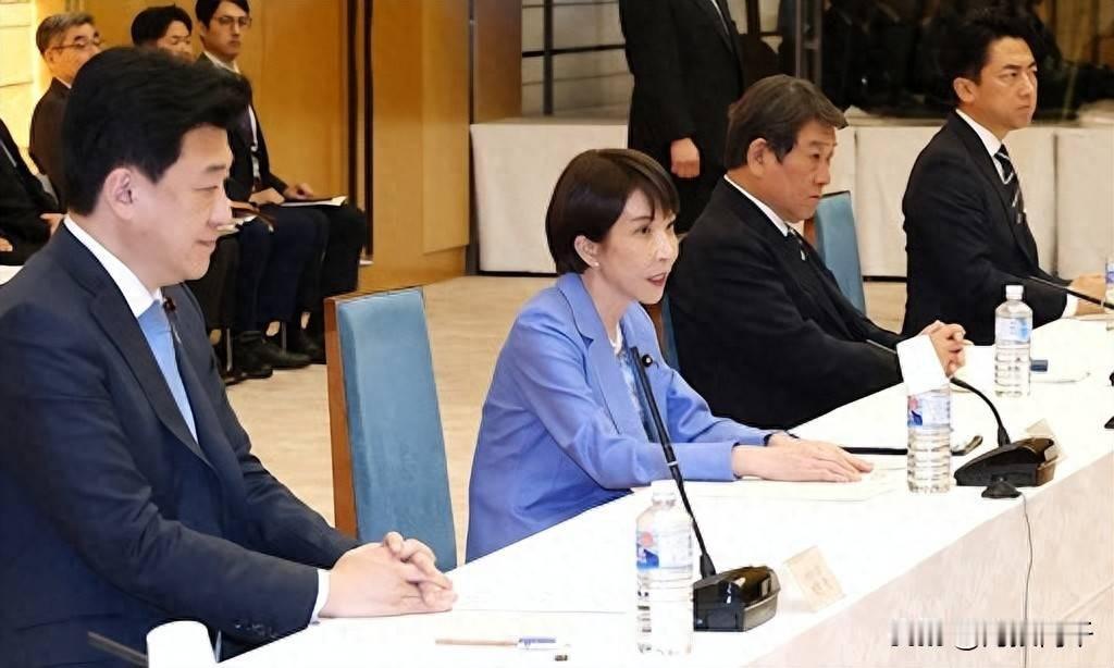 高市早苗本周末将出访越南，随后还将访问澳大利亚、印尼和菲律宾，这是日本修订"防卫