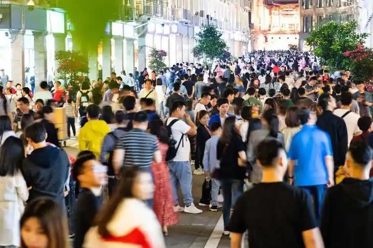[微风]打破大众固有认知，读懂古今移民底层逻辑，两类迁移人群的差距与双向转变、揭