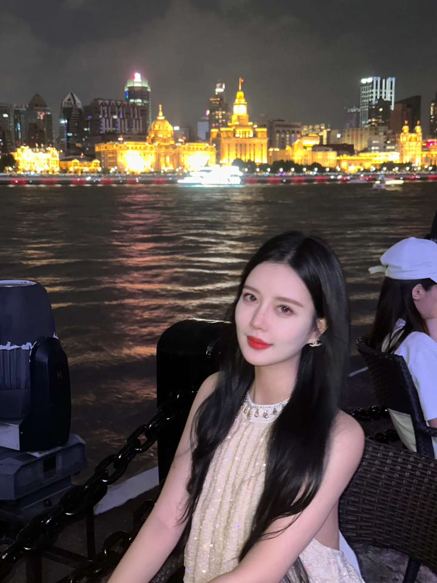 当然盼望 花好月圆人长久