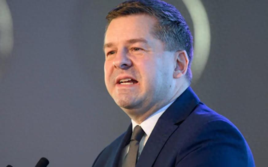 警告！德国地方选举恐变天，现任州长：选择党上台是灾难！

德国地方选举的天平正在