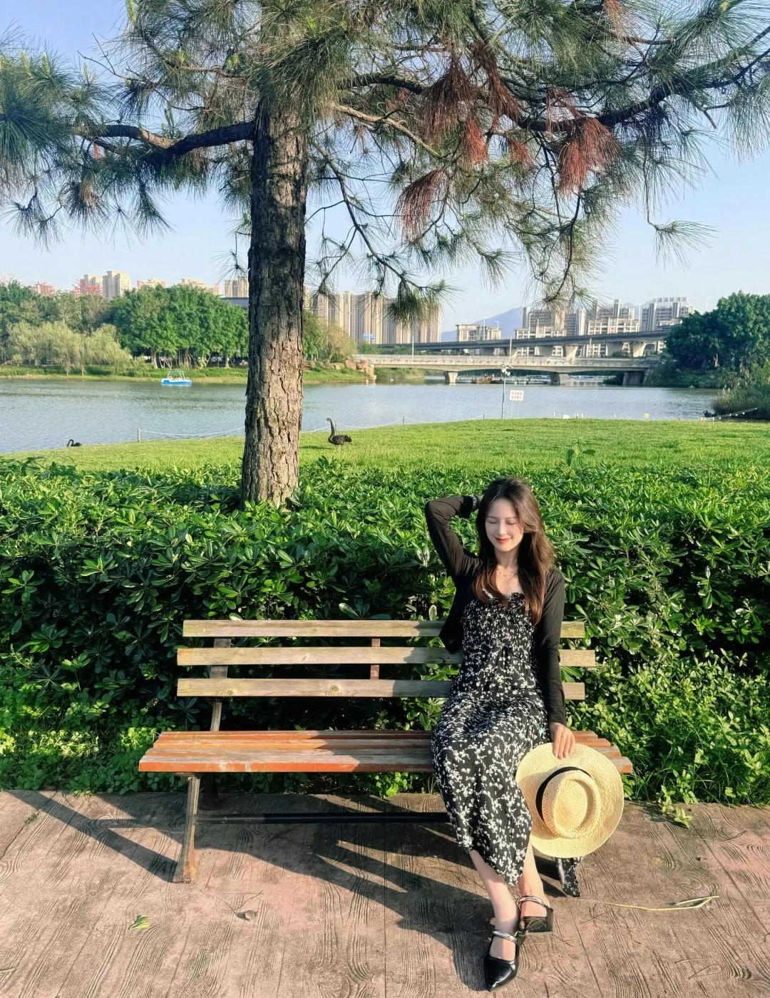 喜欢这种恬静的感觉
放慢脚步感受慢生活 放慢节奏享受生活 太爱那一刻的慢节奏