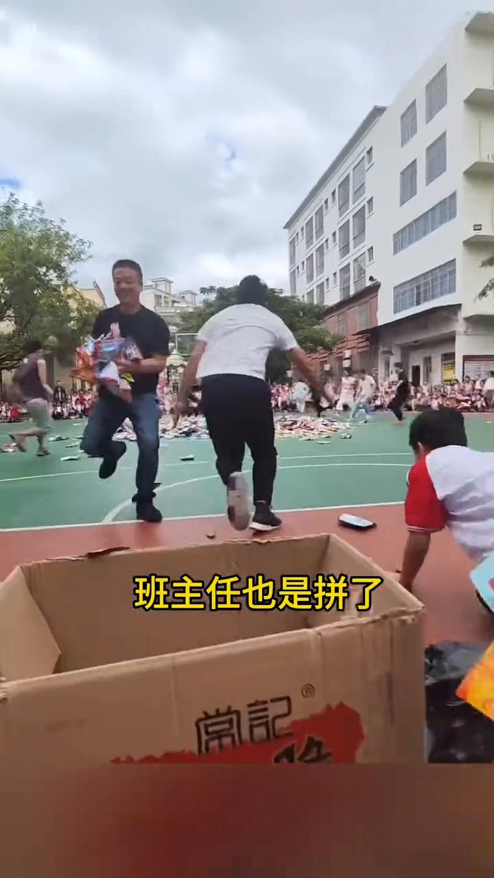 班主任也是拼了。