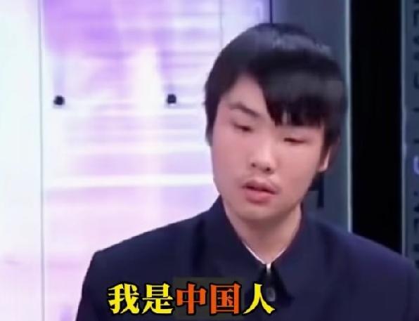 [太阳]太解气了！5月17日，一个绿媒主持人笑嘻嘻地给台湾高中生挖坑：请问你是哪
