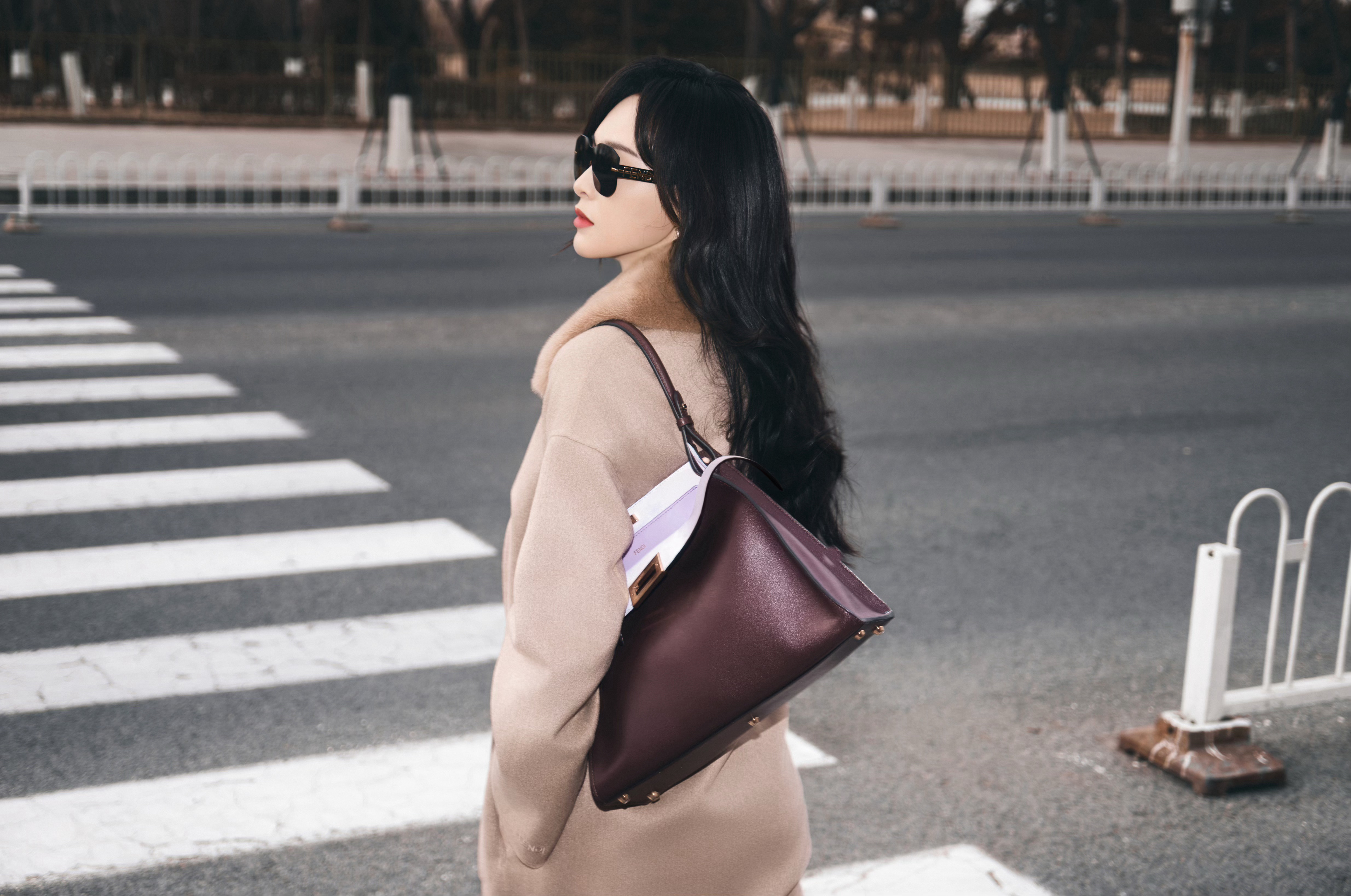 唐嫣｜米兰时装周 美🍬启程米兰时装周，将以品牌代言人身份出席FENDI 202