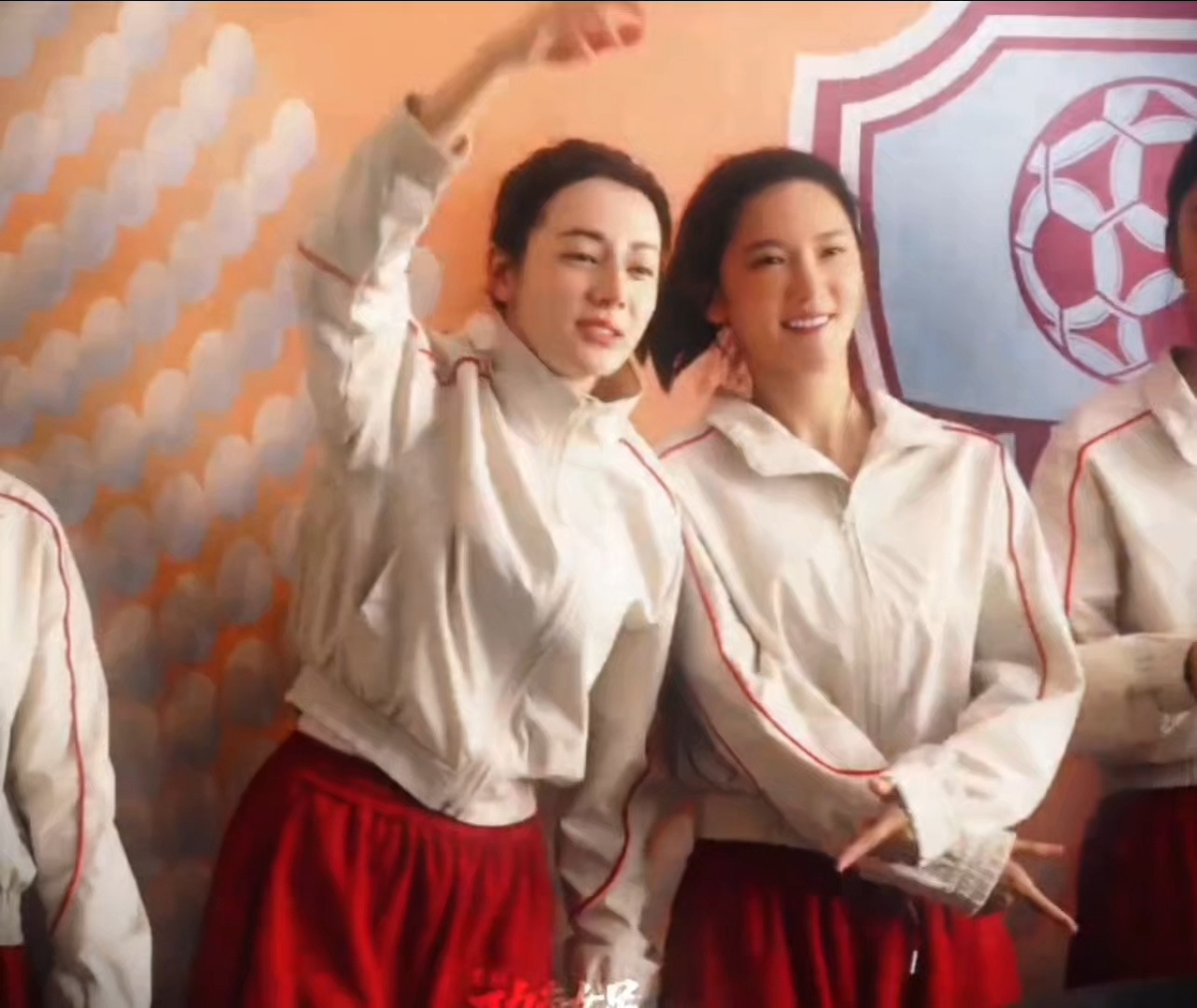 OMG 我已爱上 她功夫女足票房