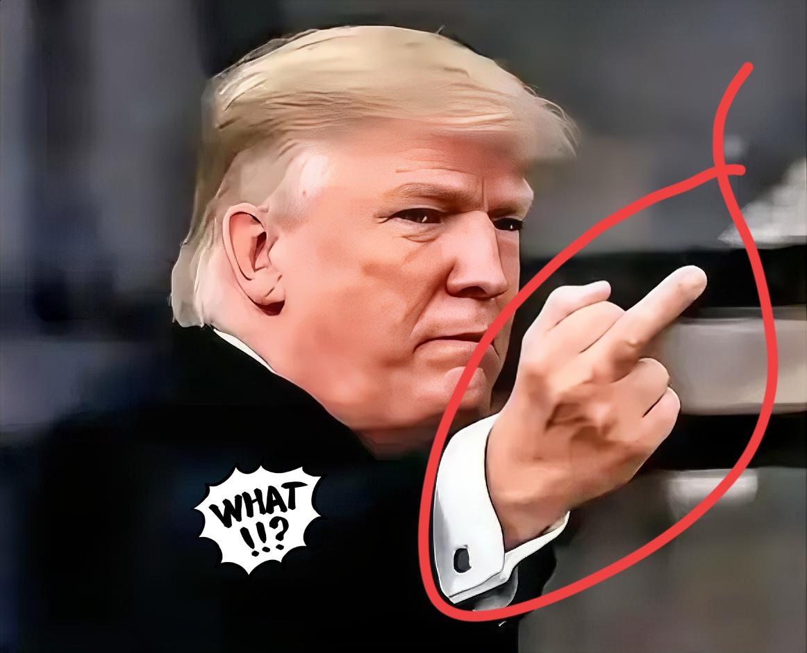 工厂停工，总统被骂，工人收到80万。
那天在福特工厂，一个工人朝特朗普吼了一嗓子