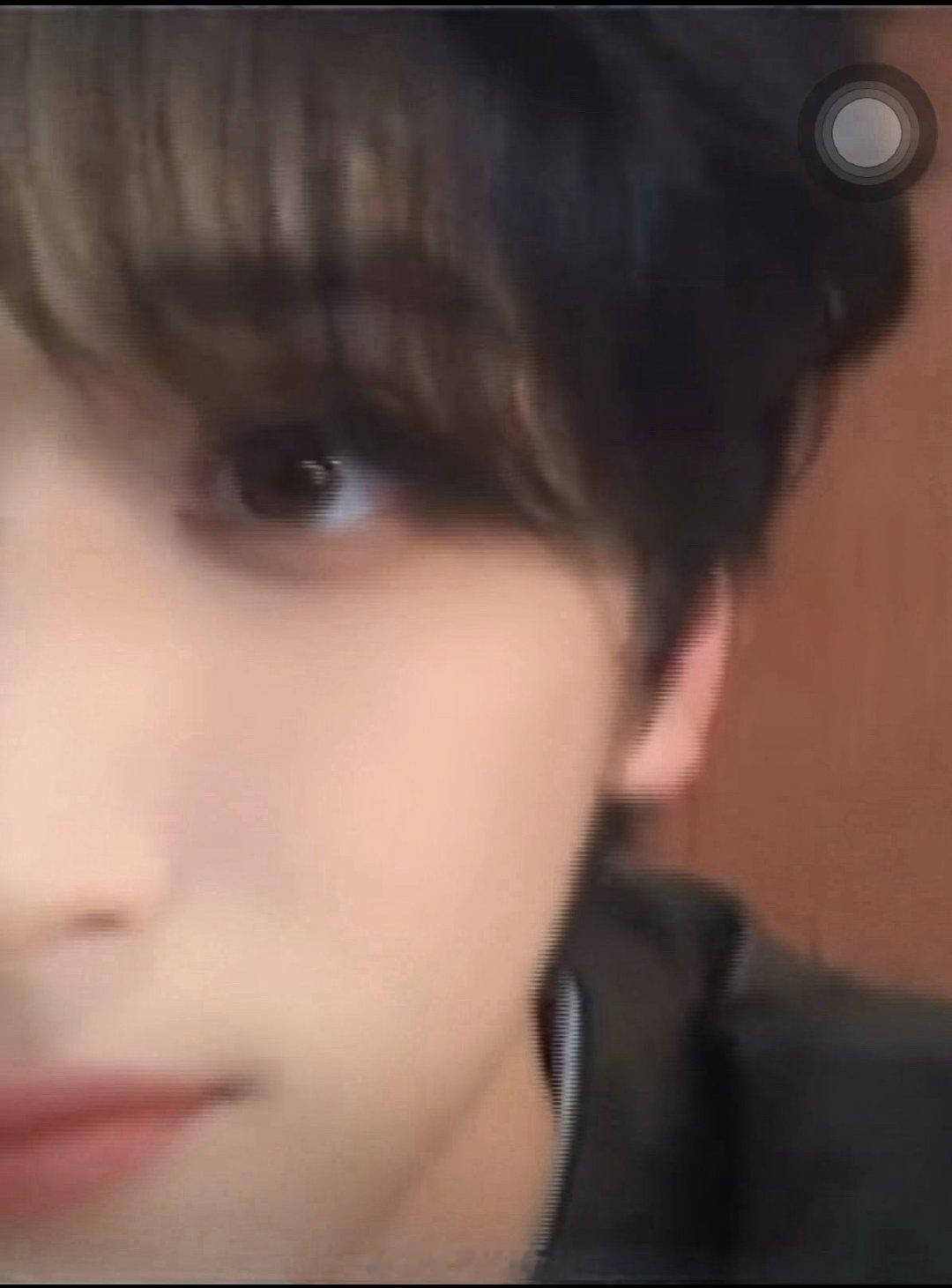 大眼萌咪🐱 
