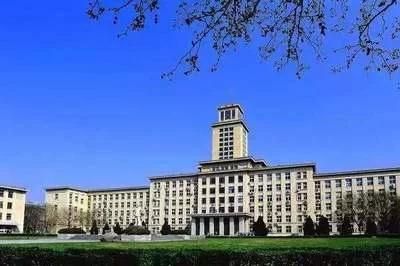 比较一下我去过的大学哪个最漂亮
闲来无事，看看自己都去过哪些大学校园。从东边和北