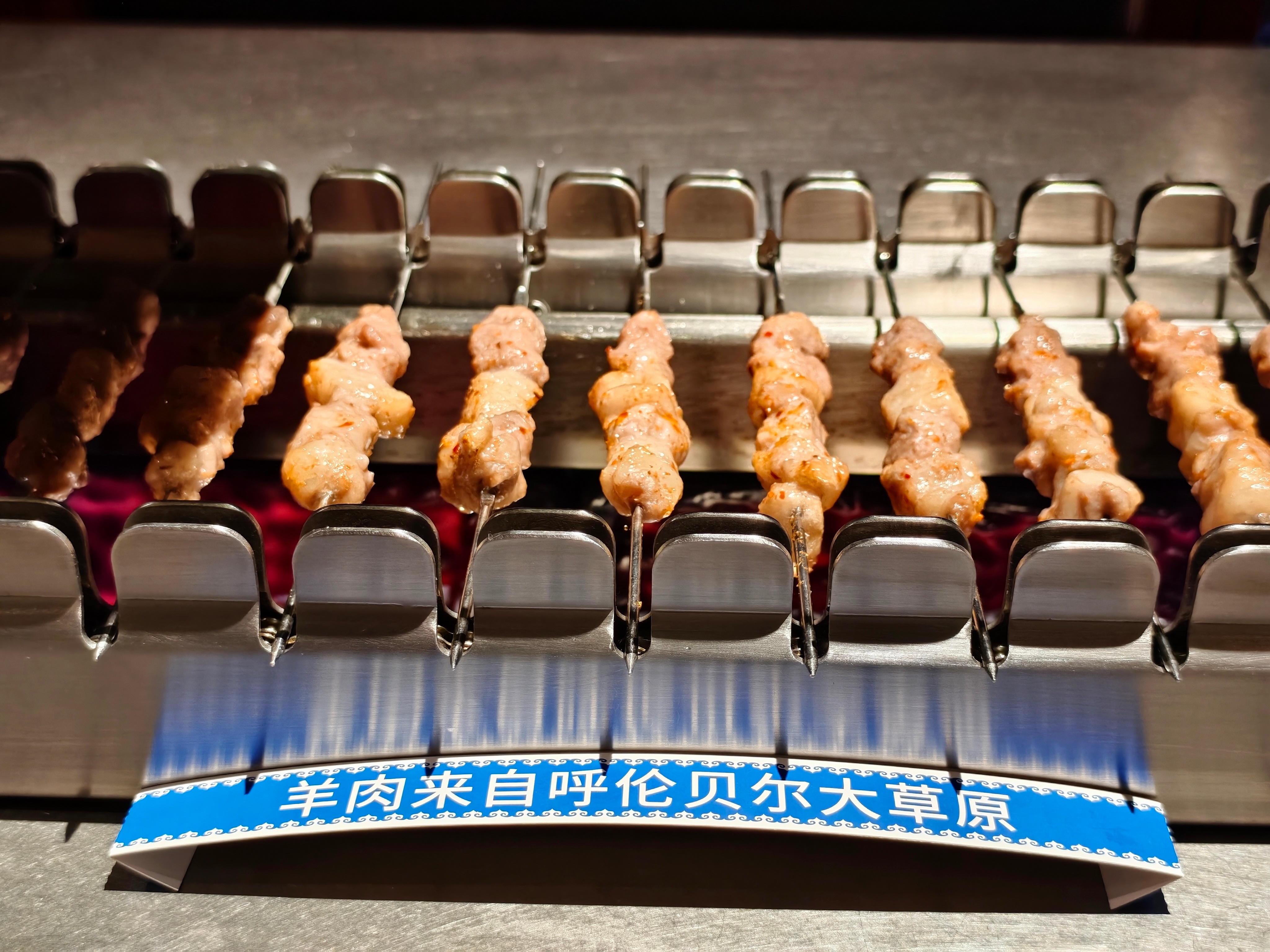 兄弟们，当我在杭州想吃烧烤的时候，就会去吃很久以前！我第一次吃的时候，颠覆了我过