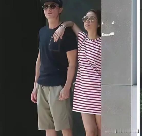 谁能想到，十年好友转身成为夫妻？霍建华和林心如当年结合，并不被众人看好。一晃九年