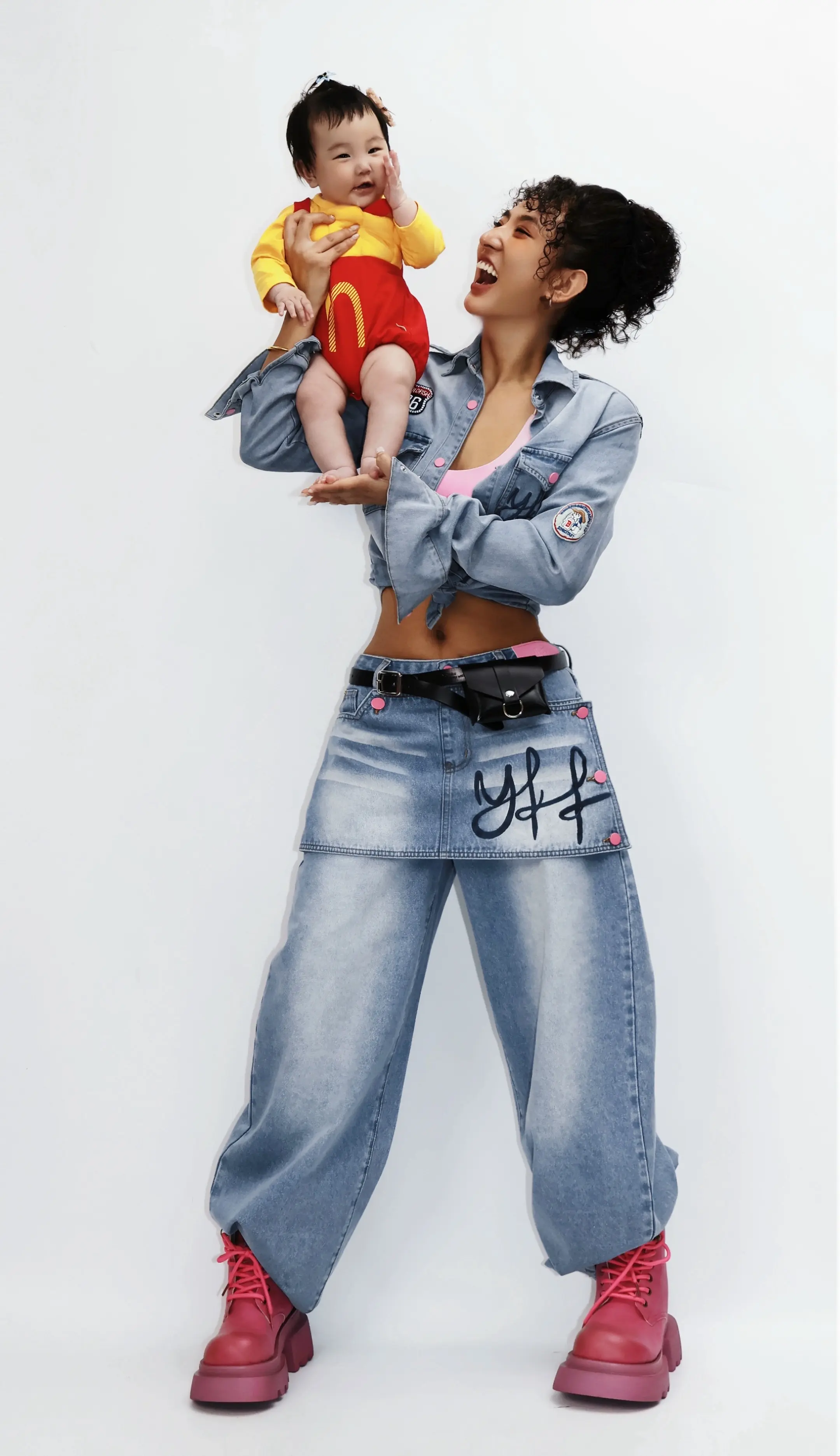 我辣条子来探班。太幸福喽