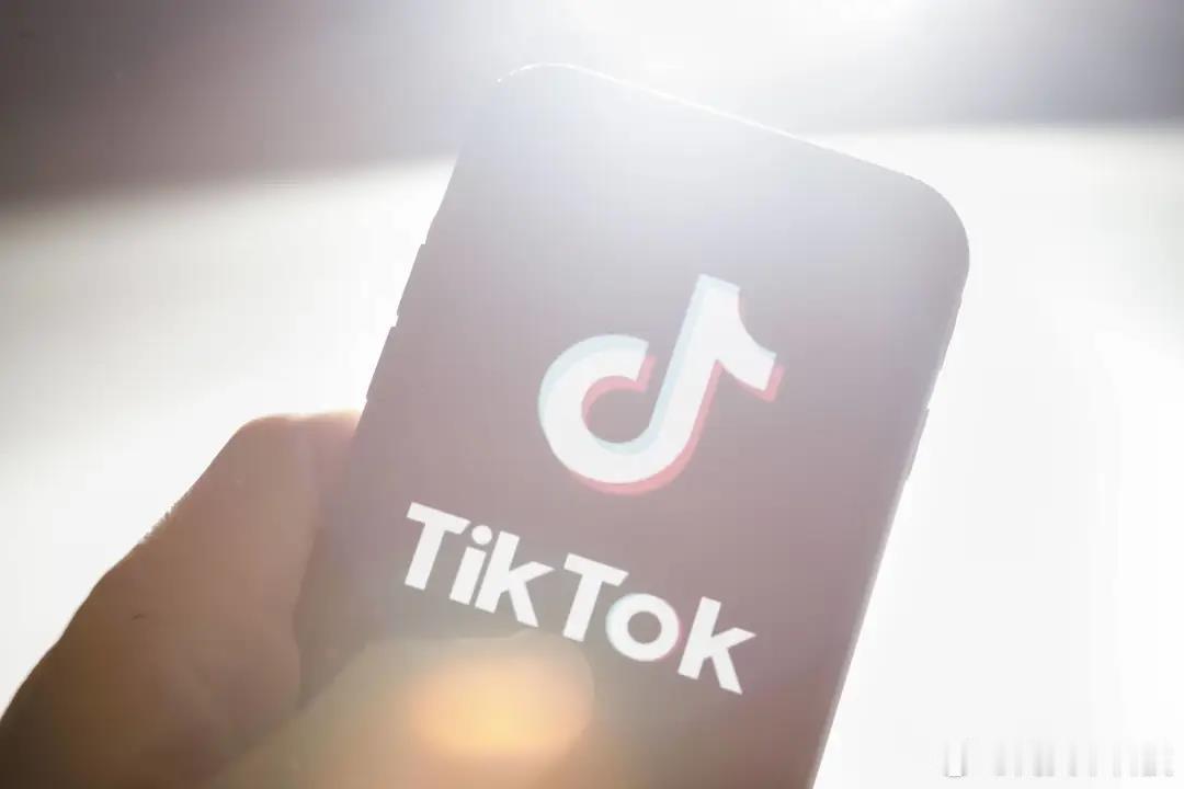 【TikTok封禁3年后迎来转折：美政府设备重新允许使用TikTok】8 月 1