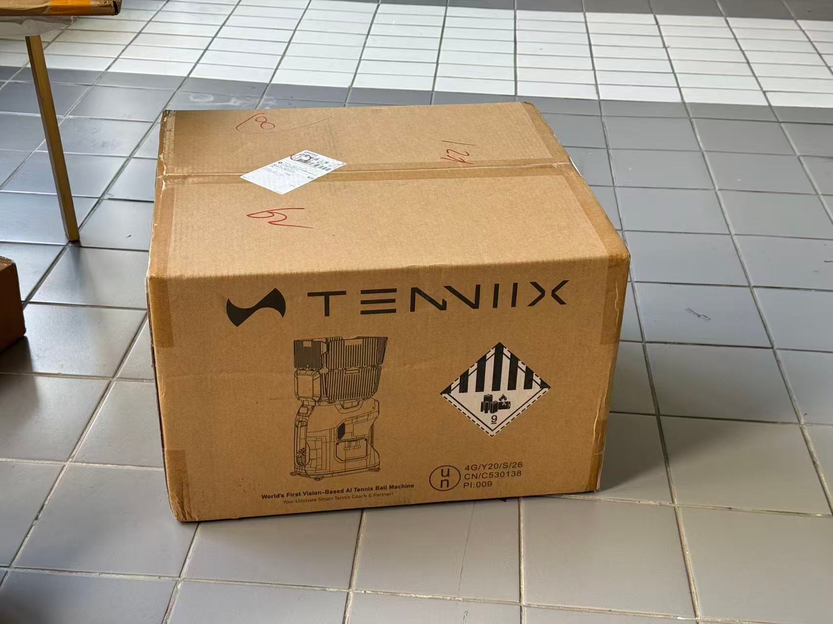 新买的大玩具到了。绿色鸦片名不虚传，🎾人的零花钱都会用在🎾上赶紧涨球了 