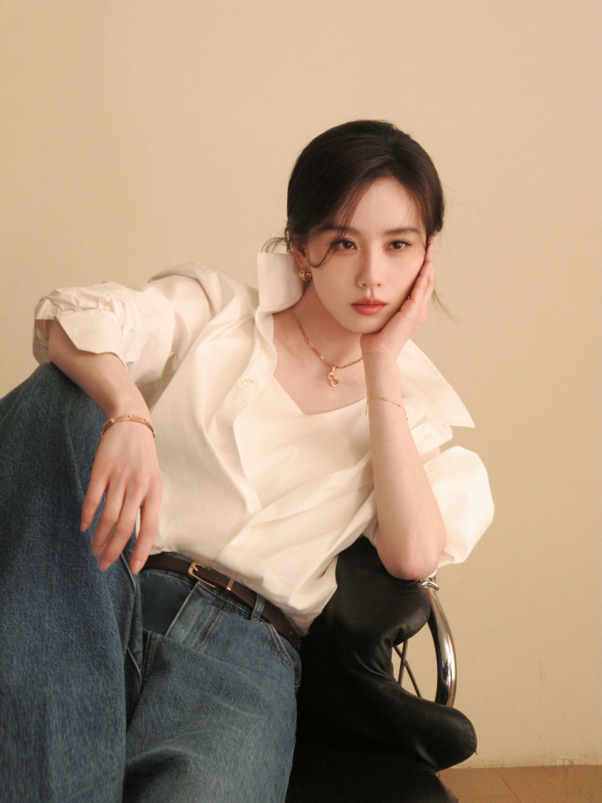 百变女王刘诗诗qeelin全球品牌代言人刘诗诗