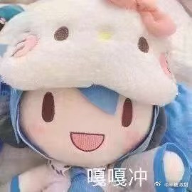 建议大家买行李箱不要太大众大型行李箱脸盲现场！箱子主人贴上醒目文字，提醒大家不要